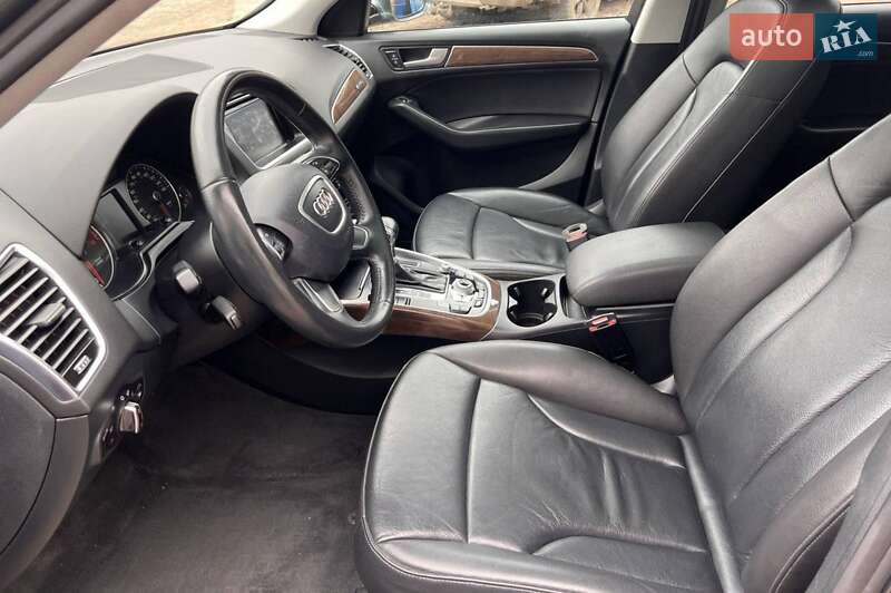 Внедорожник / Кроссовер Audi Q5 2016 в Чечельнике