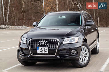 Внедорожник / Кроссовер Audi Q5 2015 в 