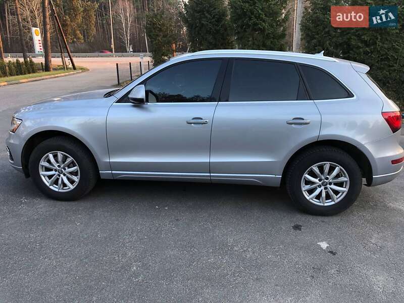 Внедорожник / Кроссовер Audi Q5 2015 в Киеве