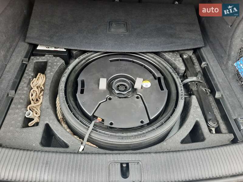 Внедорожник / Кроссовер Audi Q5 2018 в Львове фото 2 Внедорожник / Кроссовер Audi Q5 2018 в Львове