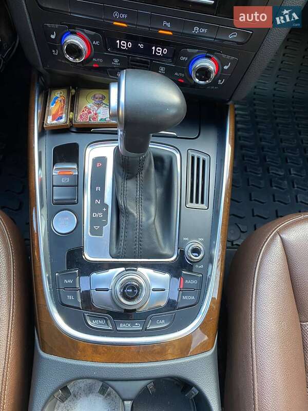 Внедорожник / Кроссовер Audi Q5 2014 в Ровно