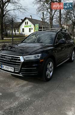 Внедорожник / Кроссовер Audi Q5 2019 в 