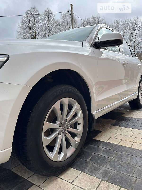 Внедорожник / Кроссовер Audi Q5 2015 в Львове