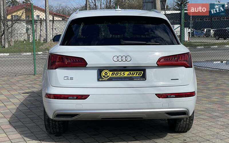 Внедорожник / Кроссовер Audi Q5 2019 в Стрые