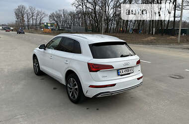 Внедорожник / Кроссовер Audi Q5 2021 в Киеве