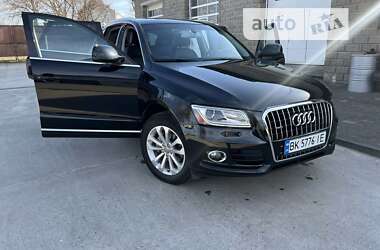 Внедорожник / Кроссовер Audi Q5 2014 в Костополе