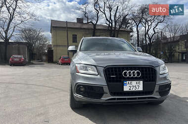 Внедорожник / Кроссовер Audi Q5 2015 в Каменском