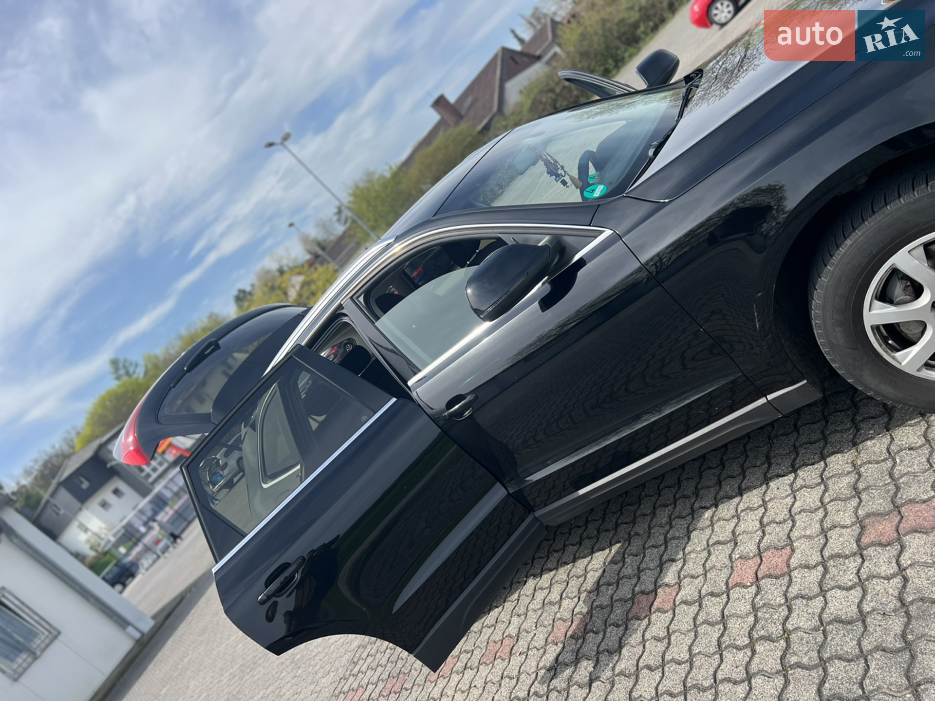 Audi Q5 2013 VIN WAUZZZ8R8EA021813 фото оголошення 5 з 42