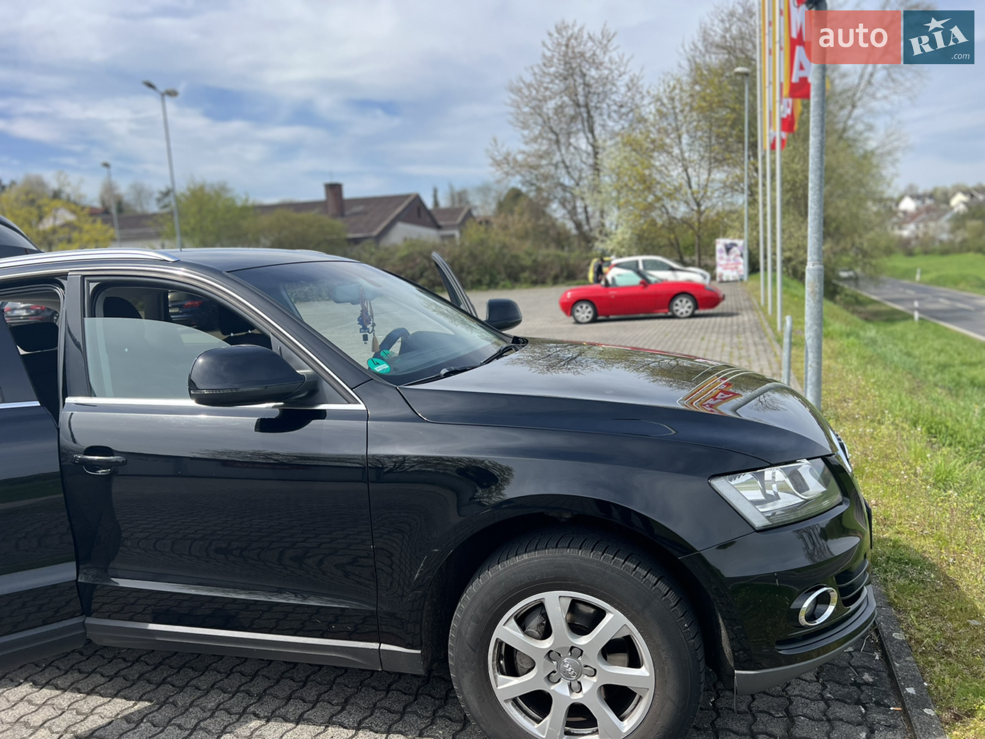 Audi Q5 2013 VIN WAUZZZ8R8EA021813 фото оголошення 6 з 42