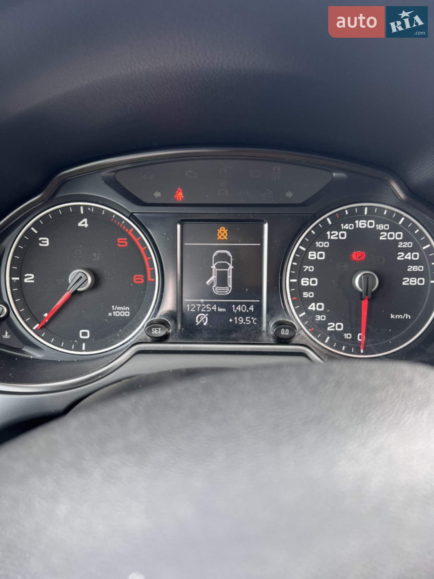 Audi Q5 2013 VIN WAUZZZ8R8EA021813 фото оголошення 35 з 42