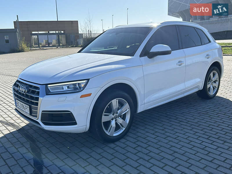 Внедорожник / Кроссовер Audi Q5 2017 в Львове фото 6 Внедорожник / Кроссовер Audi Q5 2017 в Львове