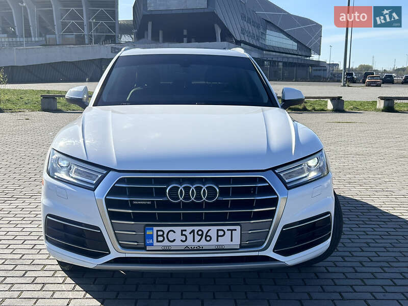 Внедорожник / Кроссовер Audi Q5 2017 в Львове фото 3 Внедорожник / Кроссовер Audi Q5 2017 в Львове