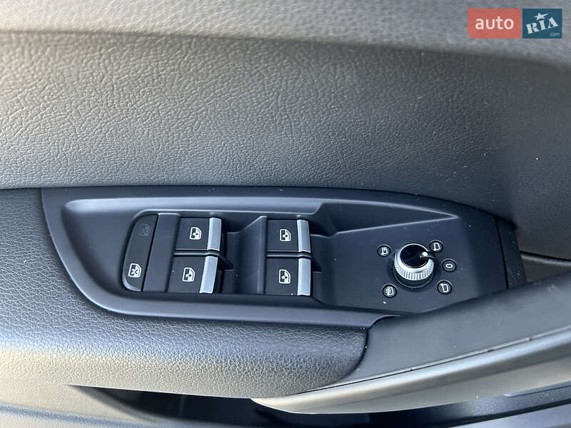 Внедорожник / Кроссовер Audi Q5 2017 в Львове фото 33 Внедорожник / Кроссовер Audi Q5 2017 в Львове