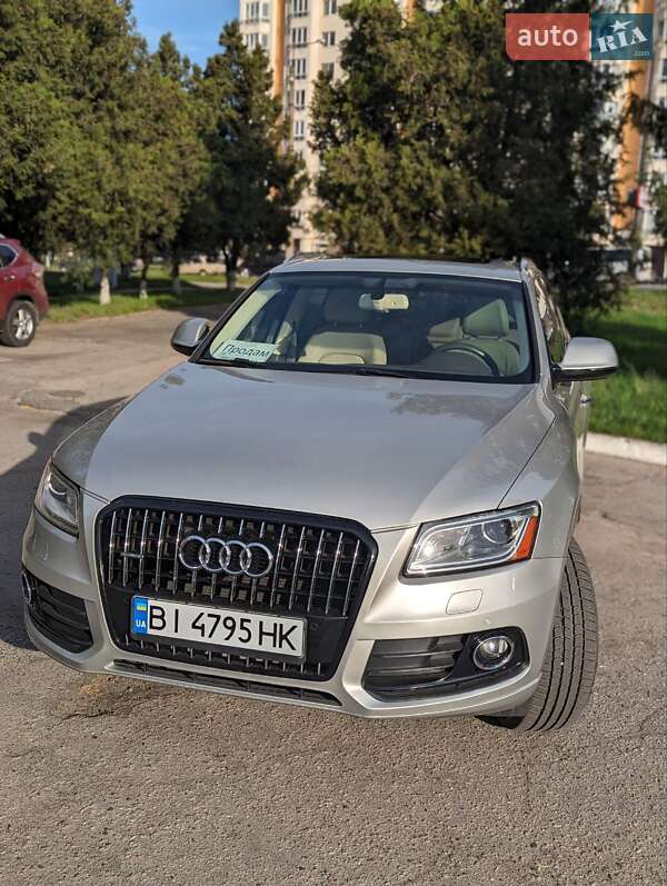 Позашляховик / Кросовер Audi Q5 2015 в Києві