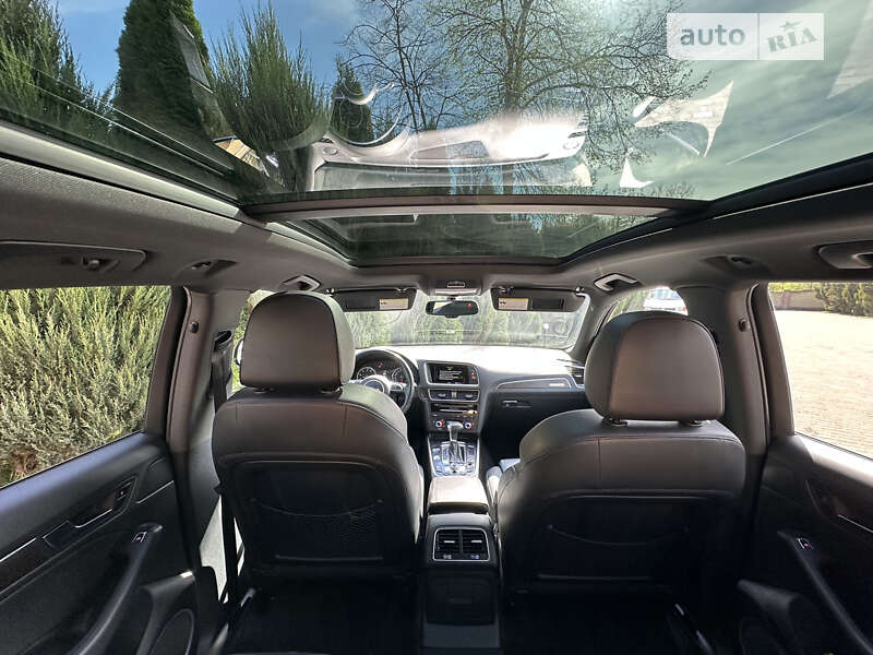 Внедорожник / Кроссовер Audi Q5 2015 в Самборе