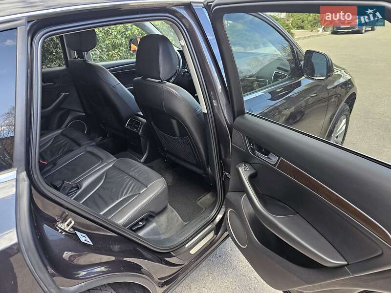 Внедорожник / Кроссовер Audi Q5 2016 в Киеве