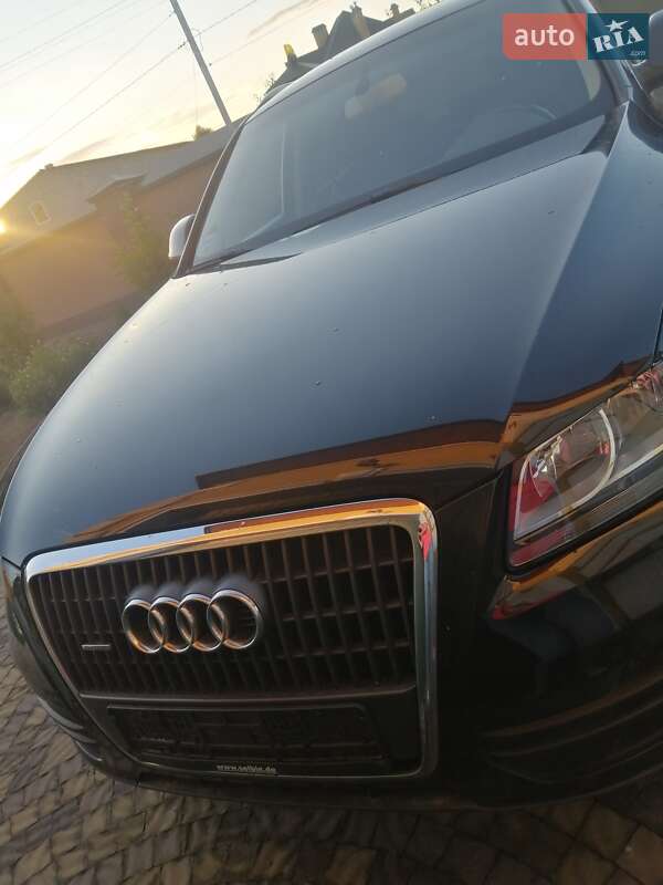 Внедорожник / Кроссовер Audi Q5 2011 в Яворове