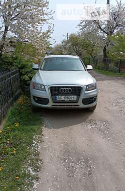 Внедорожник / Кроссовер Audi Q5 2012 в Нововолынске