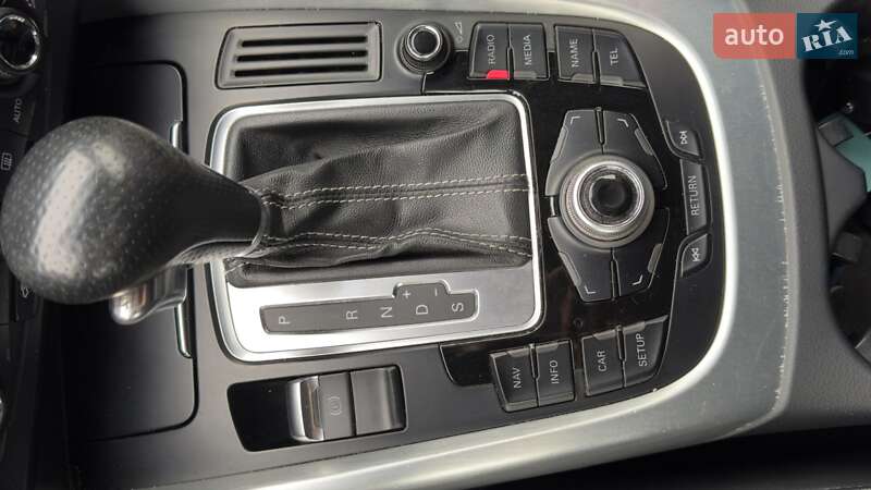 Позашляховик / Кросовер Audi Q5 2012 в Києві