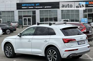 Позашляховик / Кросовер Audi Q5 2020 в Києві