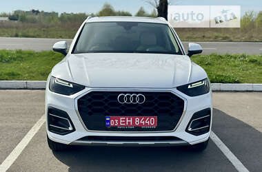 Позашляховик / Кросовер Audi Q5 2021 в Луцьку