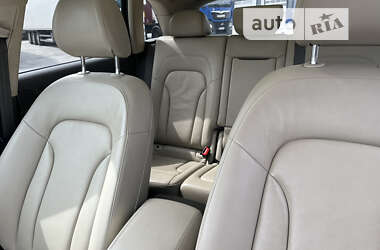 Внедорожник / Кроссовер Audi Q5 2011 в Львове