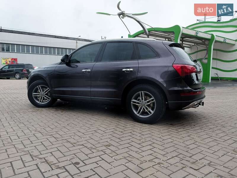 Позашляховик / Кросовер Audi Q5 2011 в Хмельницькому