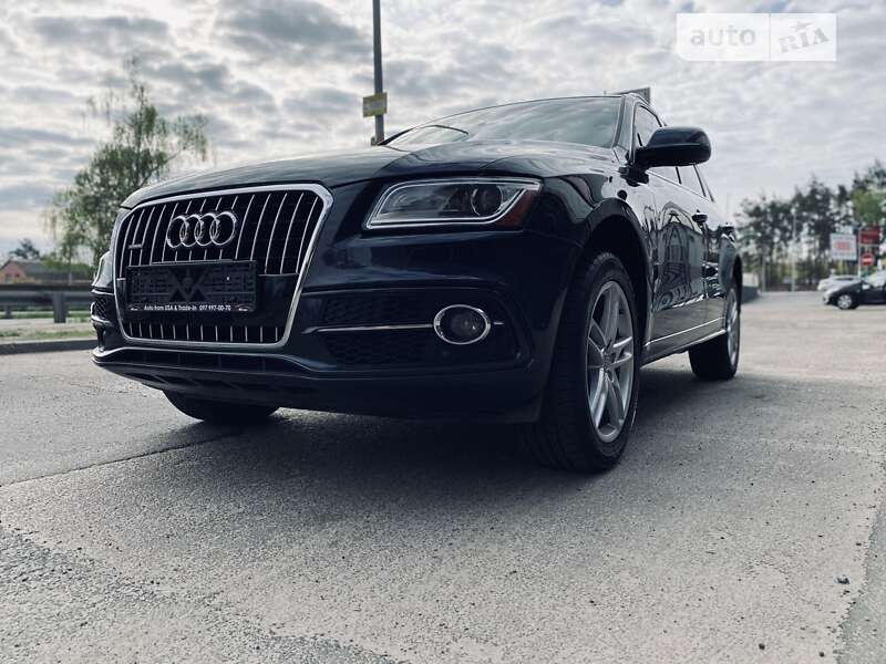 Внедорожник / Кроссовер Audi Q5 2015 в Буче