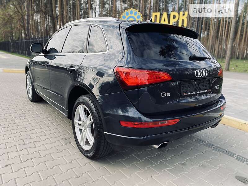Внедорожник / Кроссовер Audi Q5 2015 в Буче