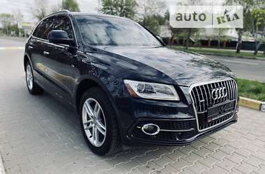 Внедорожник / Кроссовер Audi Q5 2015 в Буче