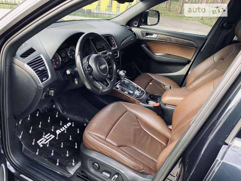 Внедорожник / Кроссовер Audi Q5 2015 в Буче