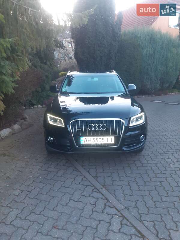 Внедорожник / Кроссовер Audi Q5 2012 в Черновцах