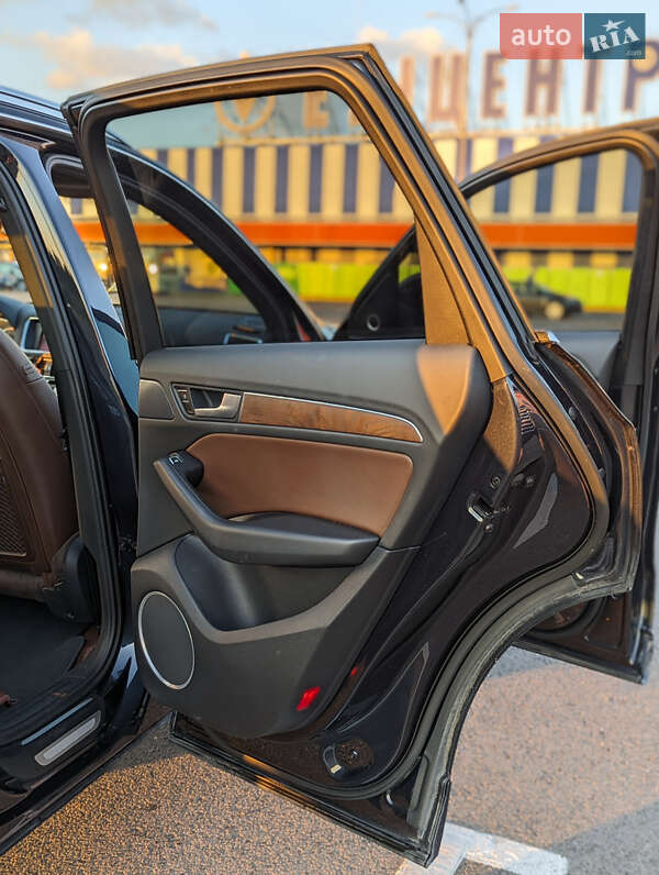 Позашляховик / Кросовер Audi Q5 2013 в Луцьку