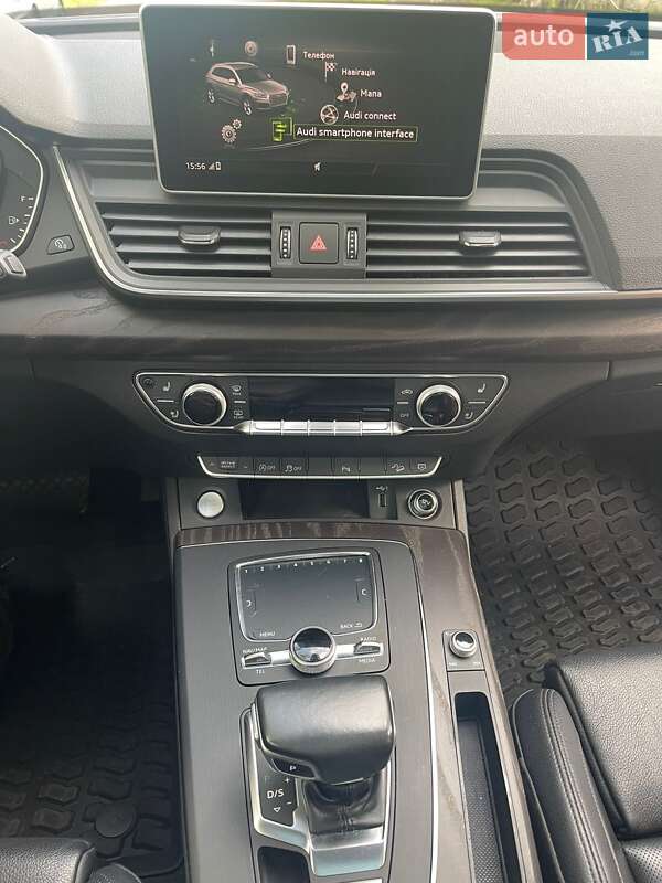 Позашляховик / Кросовер Audi Q5 2017 в Києві