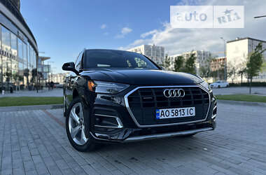 Внедорожник / Кроссовер Audi Q5 2021 в Ужгороде