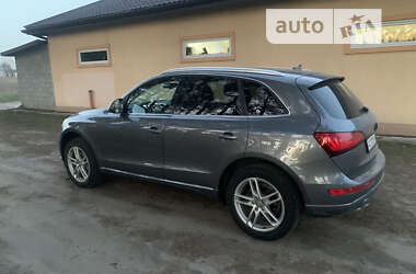 Позашляховик / Кросовер Audi Q5 2013 в Сарнах