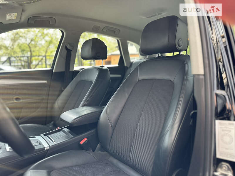 Внедорожник / Кроссовер Audi Q5 2019 в Львове