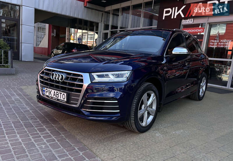 Внедорожник / Кроссовер Audi Q5 2017 в Львове