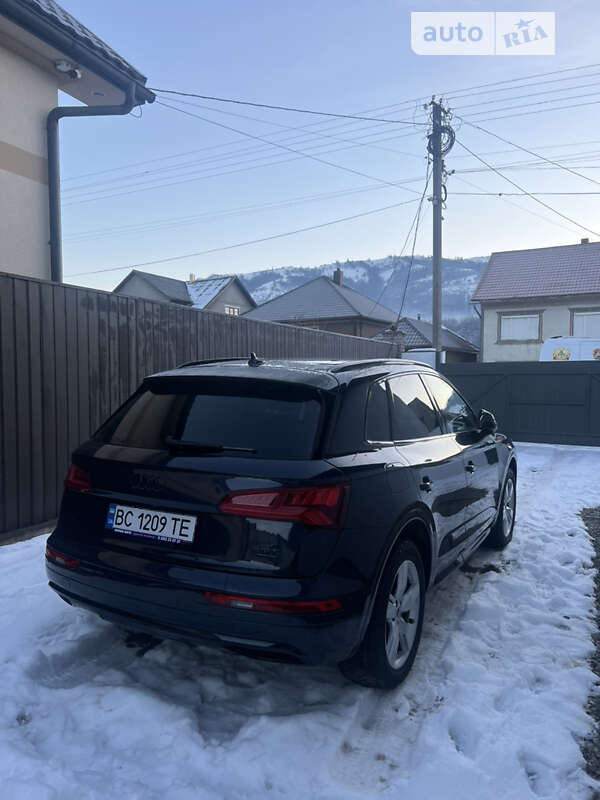 Внедорожник / Кроссовер Audi Q5 2017 в Тячеве фото 2 Внедорожник / Кроссовер Audi Q5 2017 в Тячеве