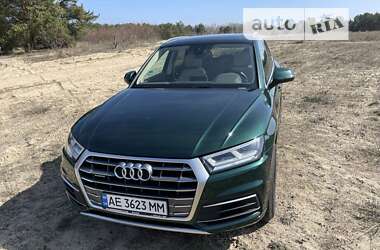 Внедорожник / Кроссовер Audi Q5 2018 в 