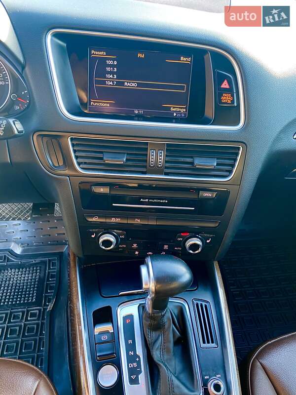 Внедорожник / Кроссовер Audi Q5 2016 в Ивано-Франковске