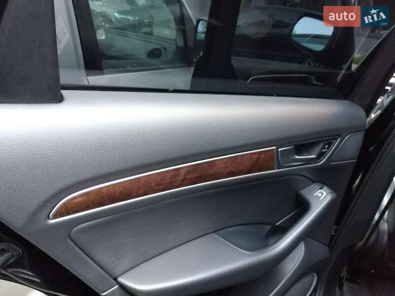 Внедорожник / Кроссовер Audi Q5 2015 в Киеве