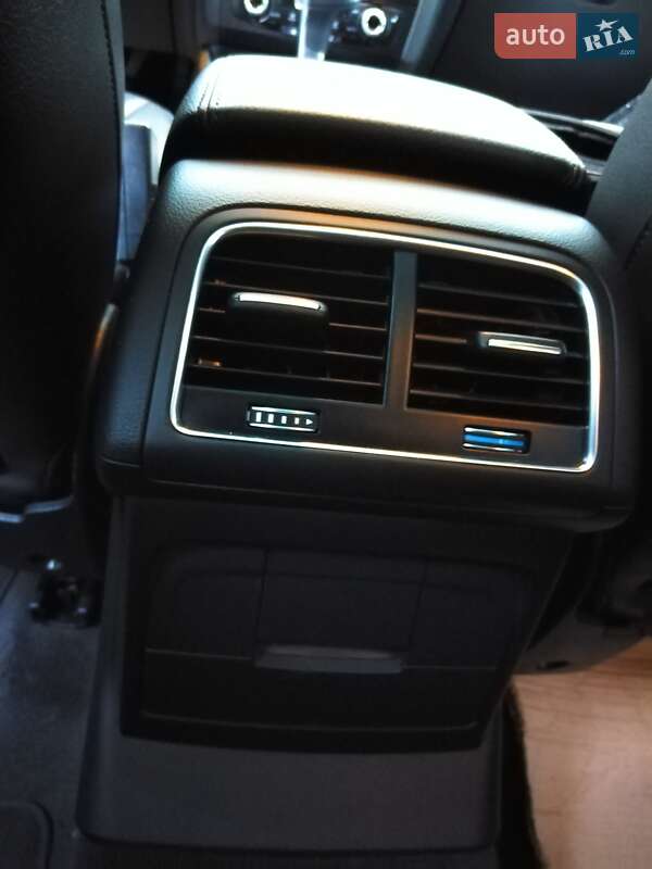 Внедорожник / Кроссовер Audi Q5 2015 в Киеве