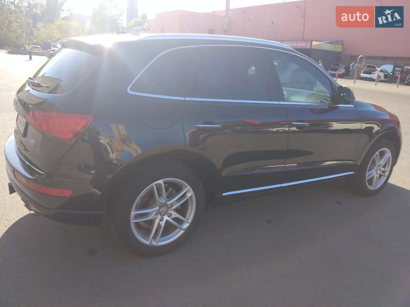 Внедорожник / Кроссовер Audi Q5 2015 в Киеве