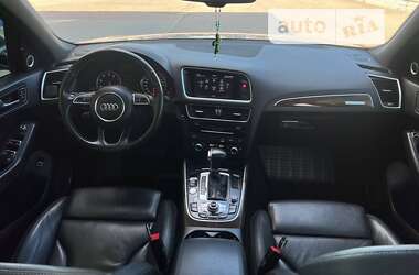 Позашляховик / Кросовер Audi Q5 2015 в Запоріжжі