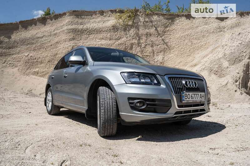 Позашляховик / Кросовер Audi Q5 2011 в Тернополі
