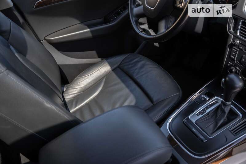 Позашляховик / Кросовер Audi Q5 2011 в Тернополі