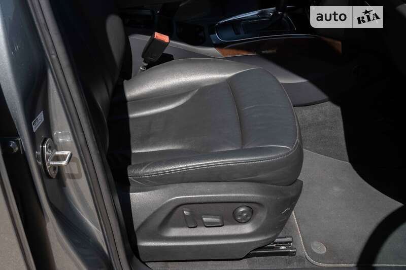 Позашляховик / Кросовер Audi Q5 2011 в Тернополі