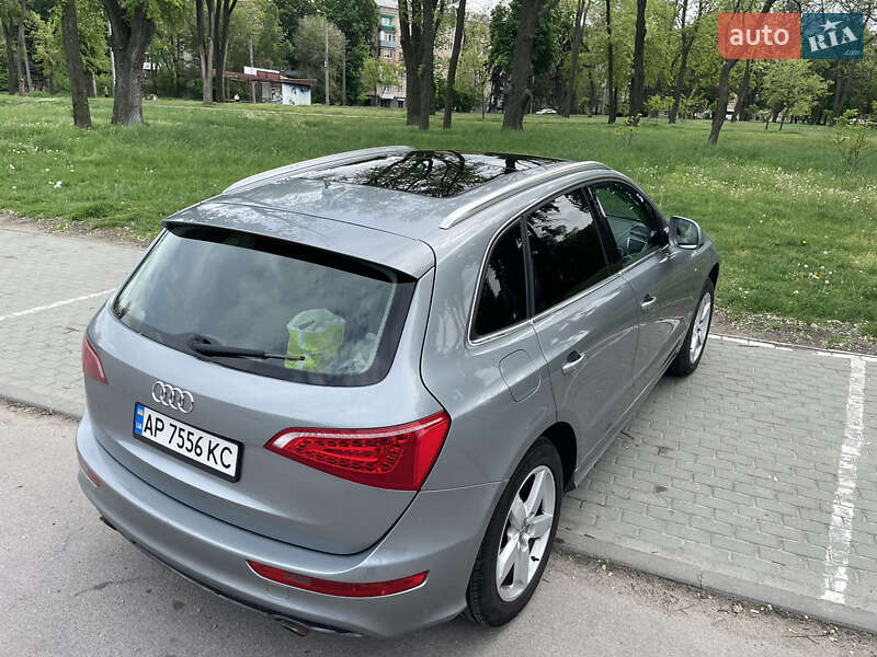 Позашляховик / Кросовер Audi Q5 2011 в Запоріжжі