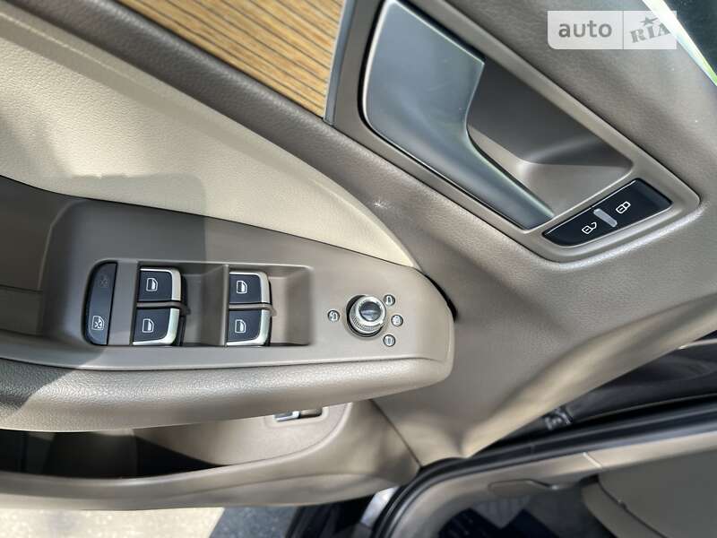 Позашляховик / Кросовер Audi Q5 2013 в Києві